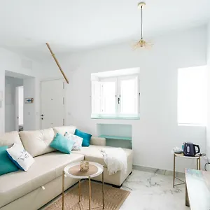 Apartment Fantastico Atico En El Casco Antiguo En A La Pla, Cádiz